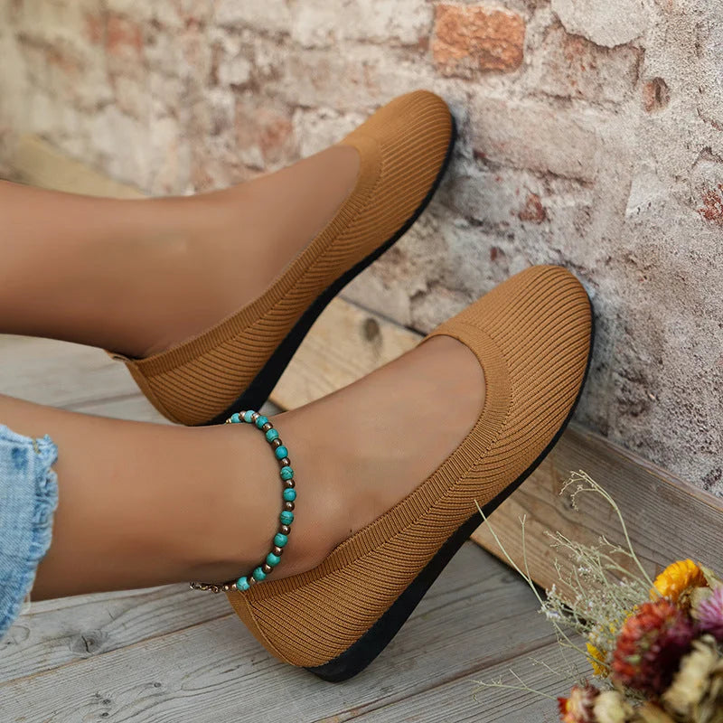 Comfortable Knitted Flats with Breathable Design for Women