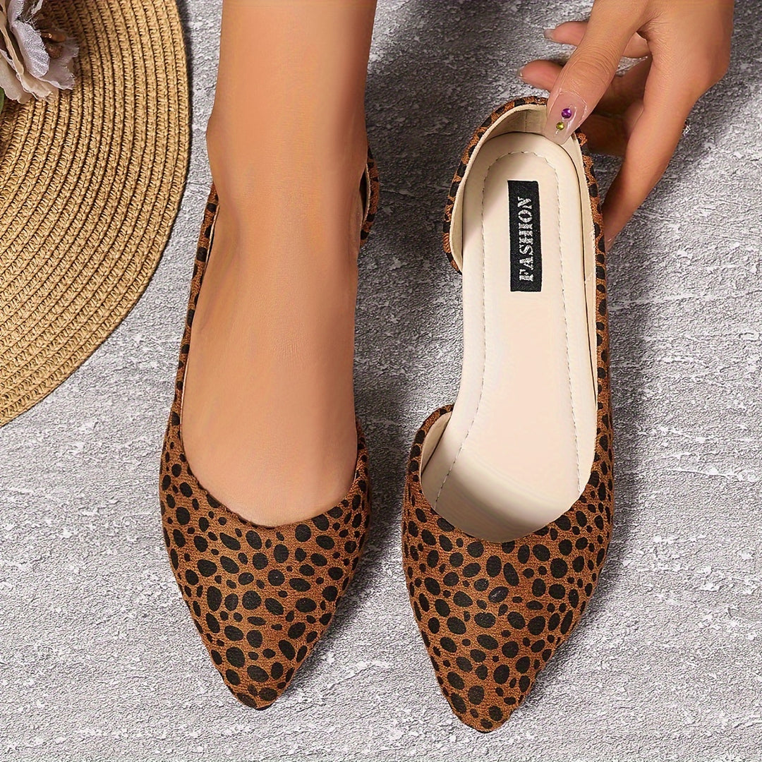 Elegant Women's Pointed-Toe Slip-On Flats