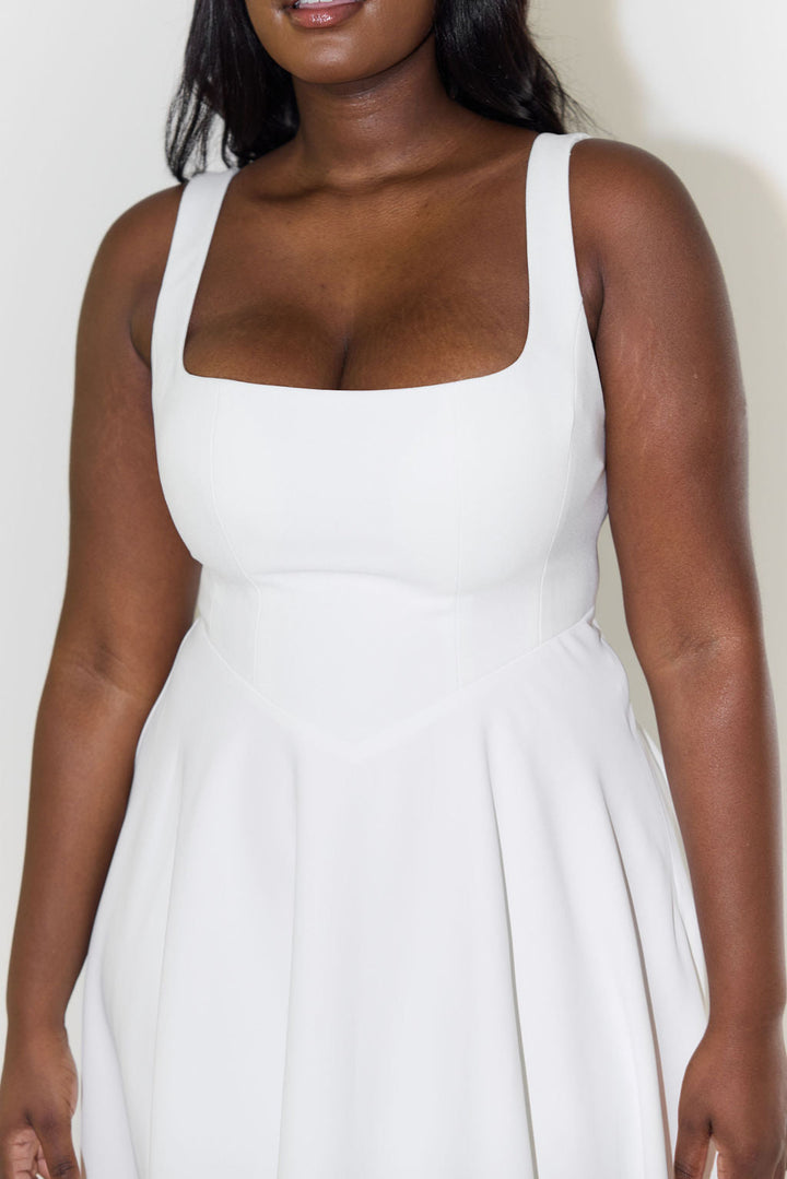 Yade | High-Waisted Midi Dress