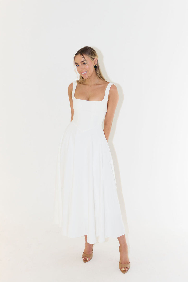 Yade | High-Waisted Midi Dress