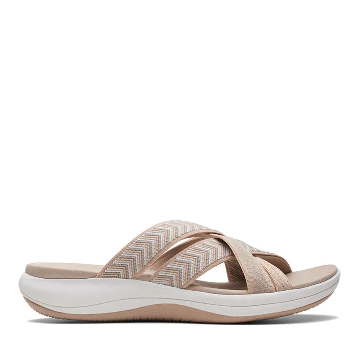 LUXA – Supportive Step Sandals
