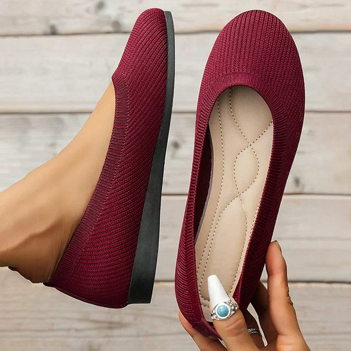 Comfortable Knitted Flats with Breathable Design for Women