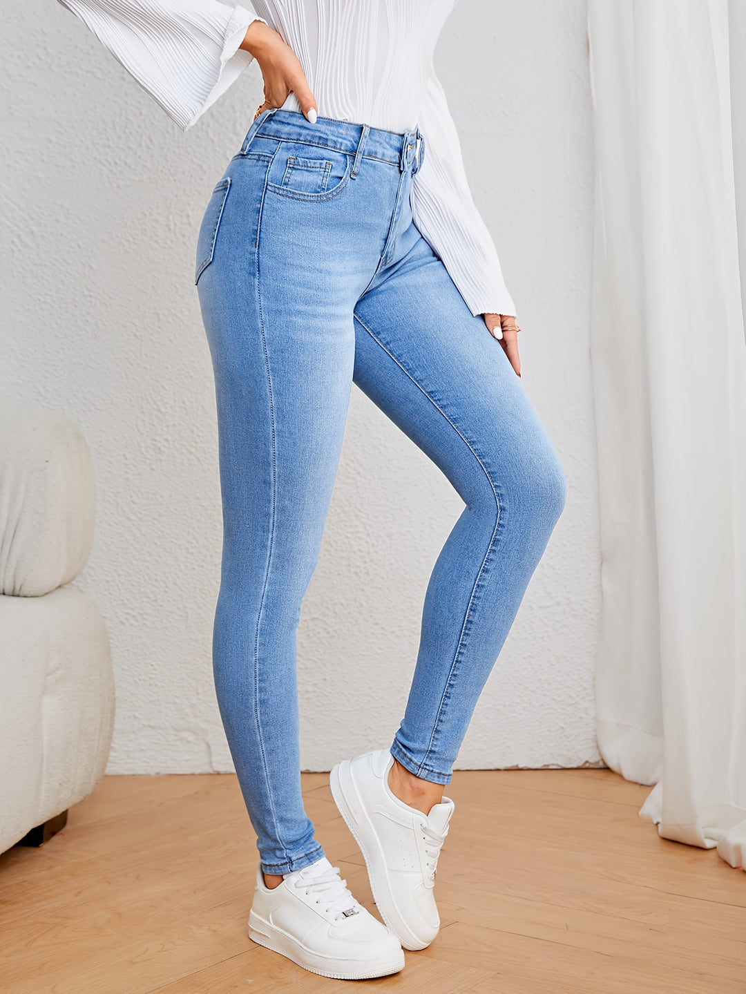 Stretchy Skinny Jeans